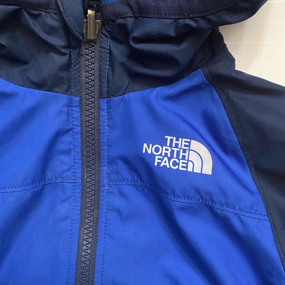 THE NORTH FACE Toddler boys Size 3T Reversible Fleece hoodie Jacket - Picture 12 of 16